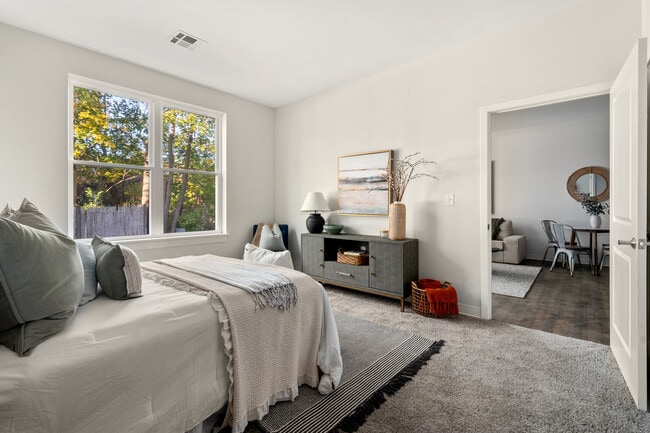 Bedroom - Foxmeadow Farm