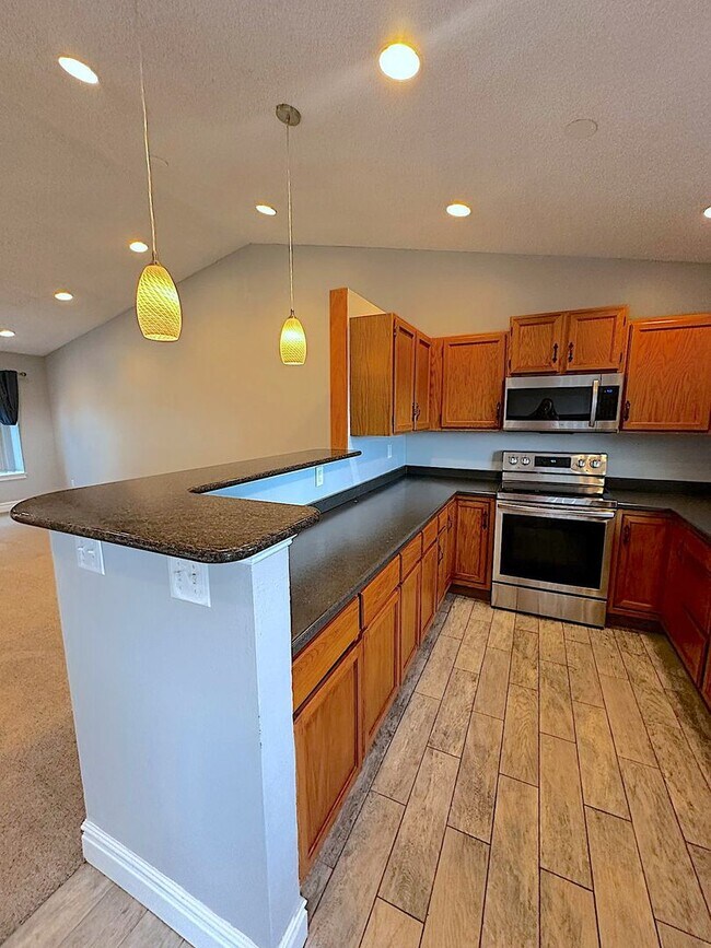 Foto del edificio - 6430 Amethyst Ct