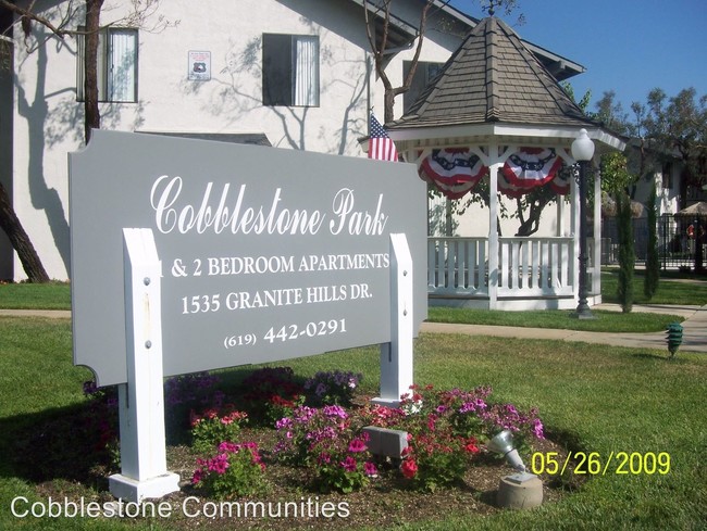 Building Photo - 1535 Granite Hills Dr