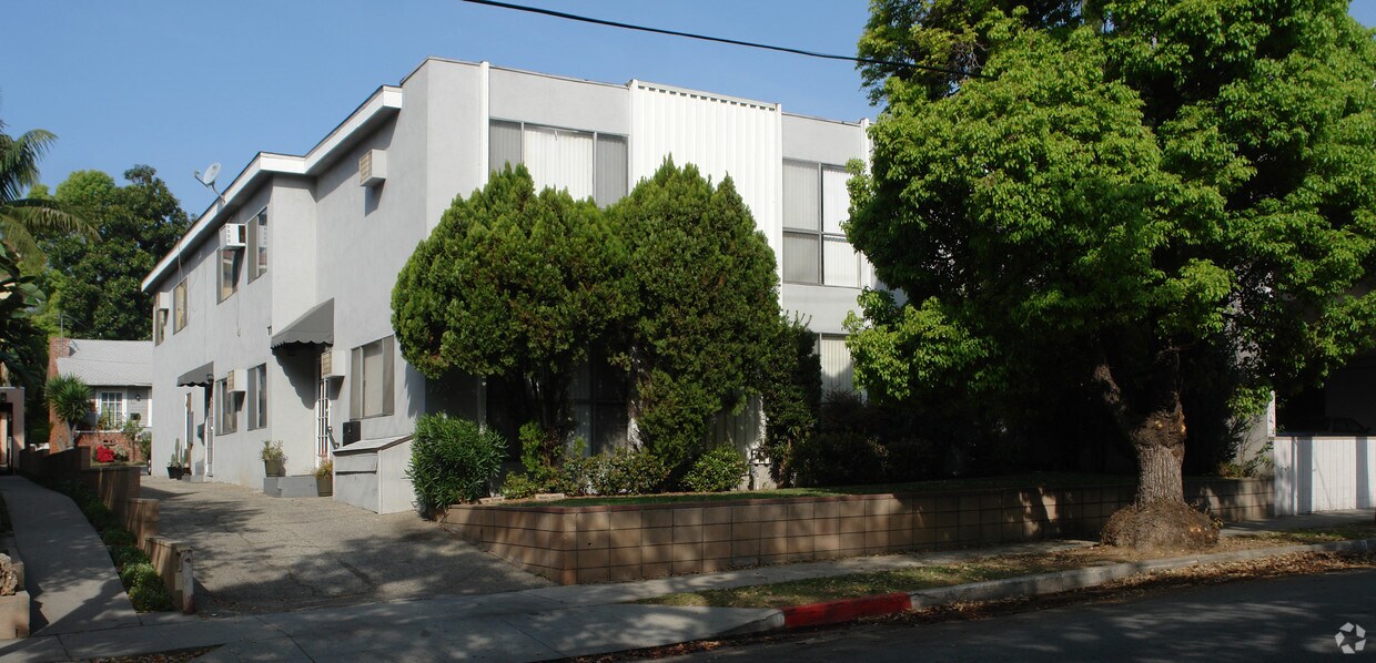 Primary Photo - 175 Catalina Ave