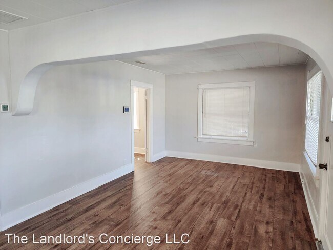 Foto del edificio - 2 br, 1 bath House - 839 W 18th St