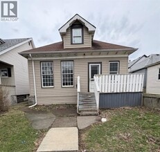 Building Photo - 1011 Windsor Ave