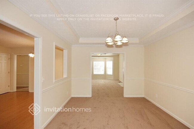 Building Photo - 320 Ashland Manor Dr