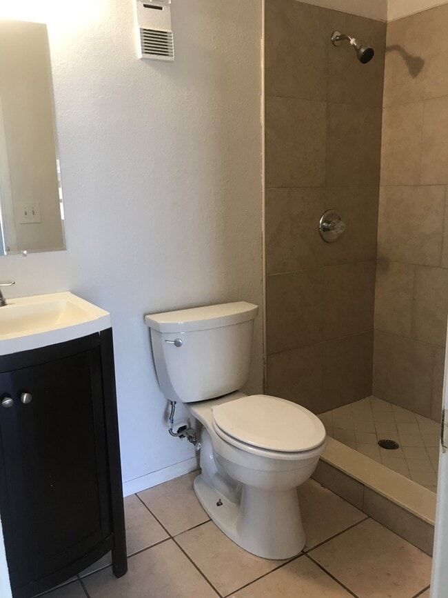 Building Photo - 4705 Almond Willow Dr