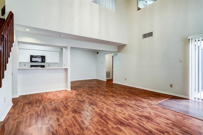 Foto del edificio - 8100 Cambridge St