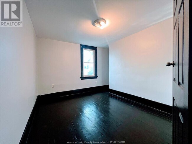 Building Photo - 3463 Harris St