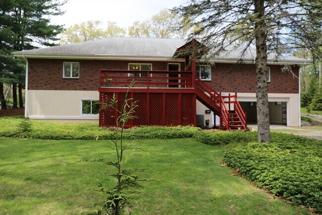 Building Photo - 1 Piper Rd