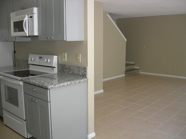 Building Photo - 7892 Camino Glorita