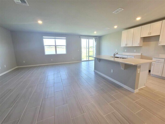 Building Photo - 13911 Richland Gulf Cir