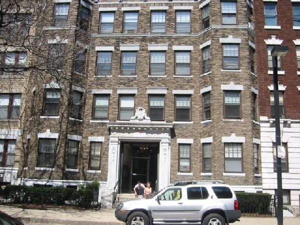 Building Photo - 115 St Stephen St