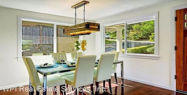 Foto del edificio - 4 br, 3 bath House - 9847 NE 19th St