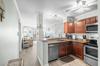 Building Photo - 2405 S Ocean Blvd