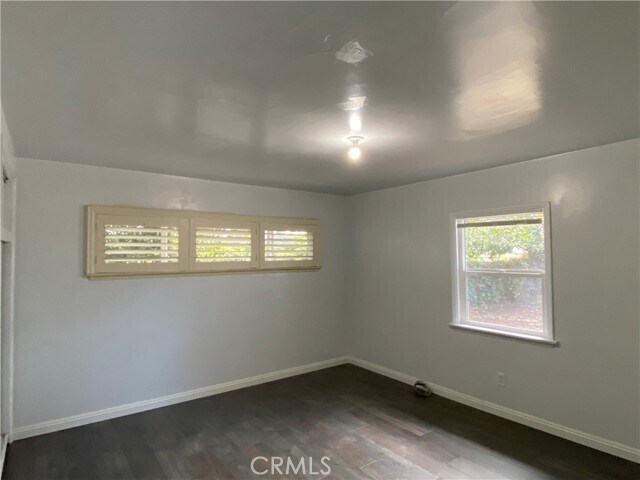 Building Photo - 3096 Valencia Ave