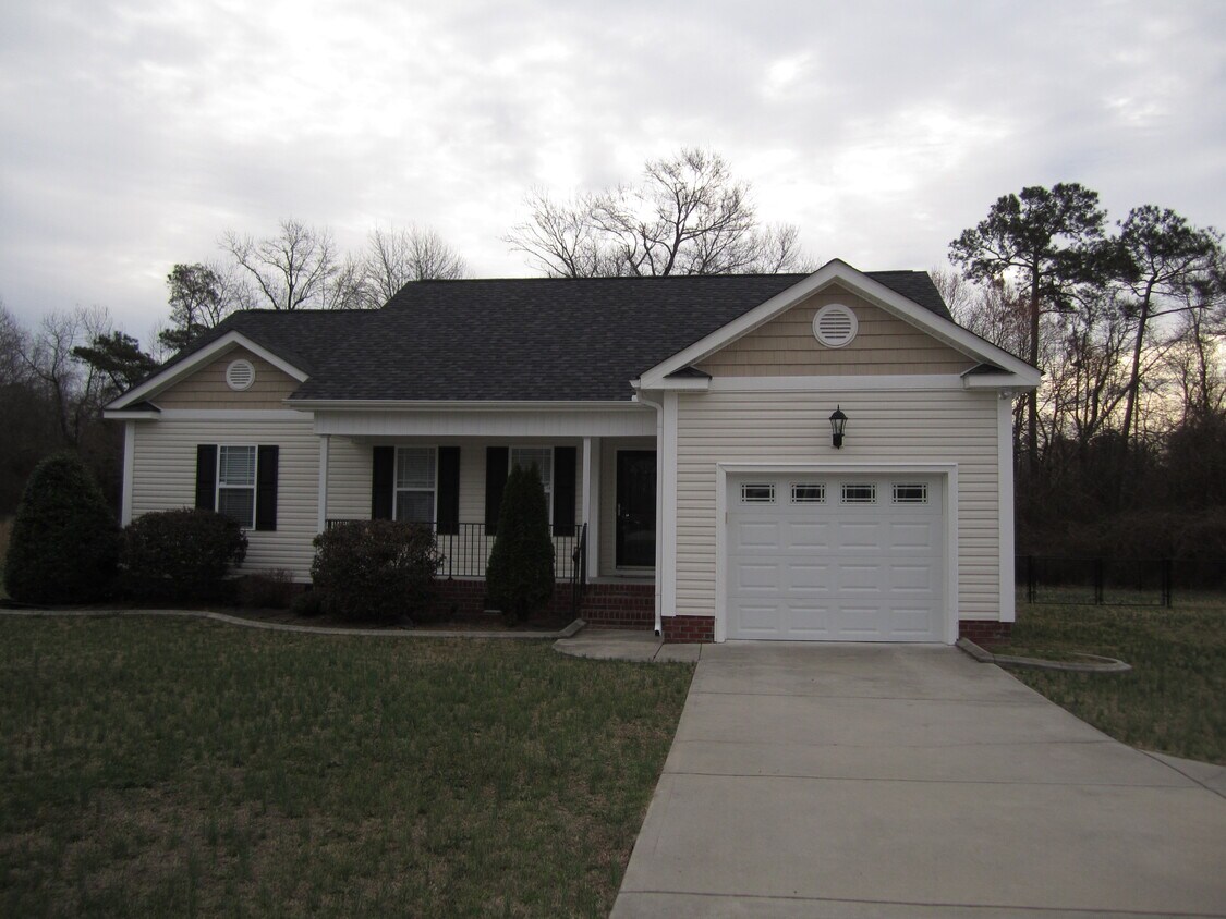 104 2nd Base Ct, Kenly, NC 27542 House Rental in Kenly, NC