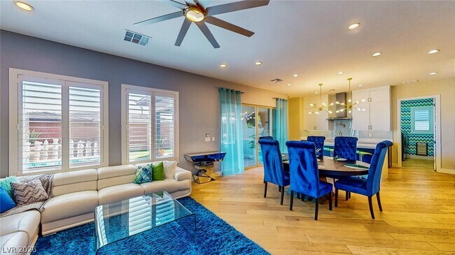 Foto del edificio - 6714 Desert Crimson St