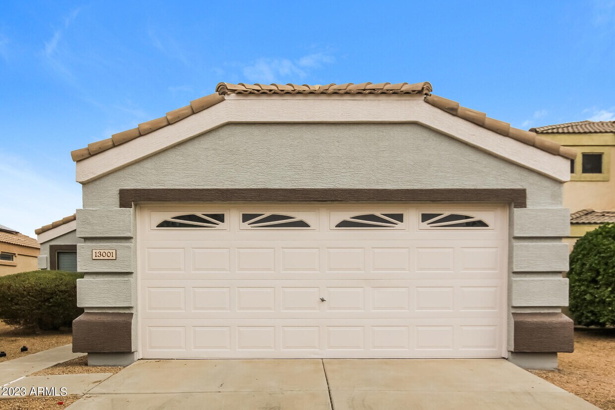 Primary Photo - 13001 N 127th Ln