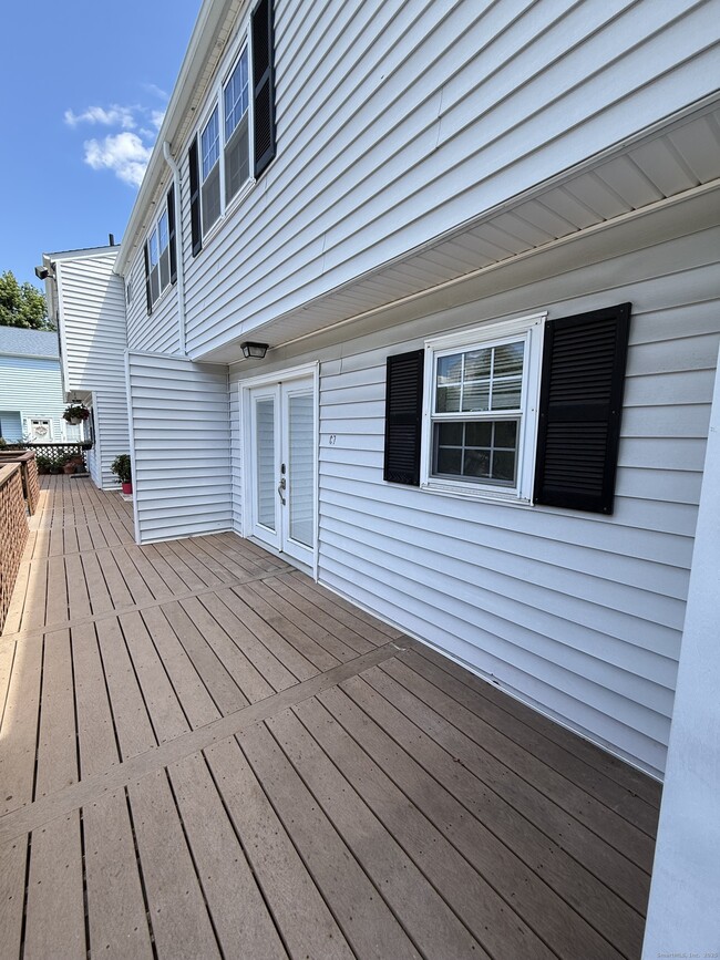 Foto del edificio - 14 1/2 Fairview Ave