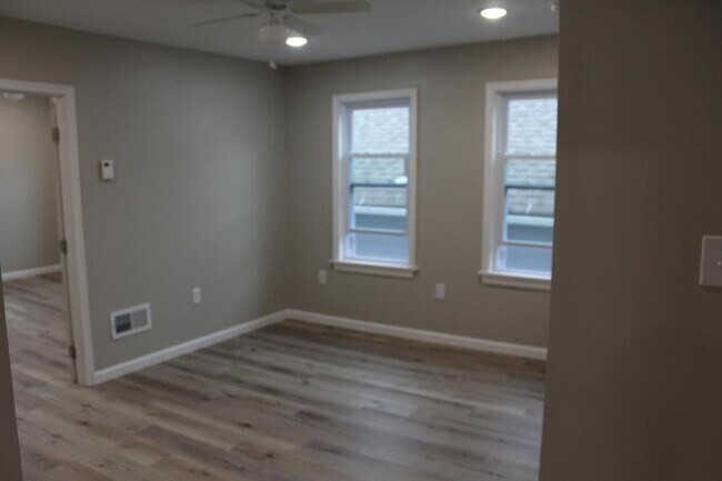 Foto del edificio - 607 Smith St