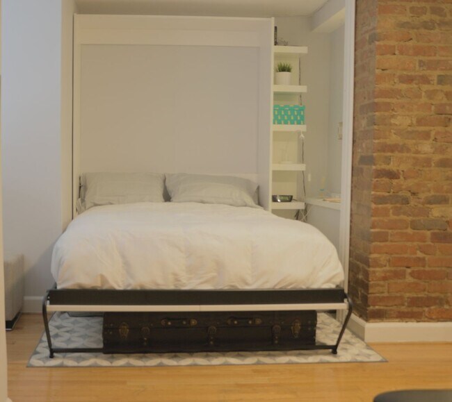 Foto del edificio - DC Studio in "Old City"  - Furnished!! Murphy bed & small sofa.
