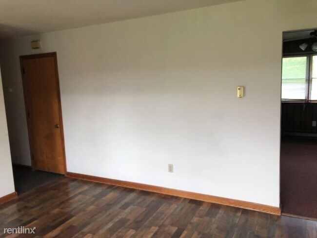 Building Photo - 3 br, 2 bath House - 166 Mitchell Farm Ln
