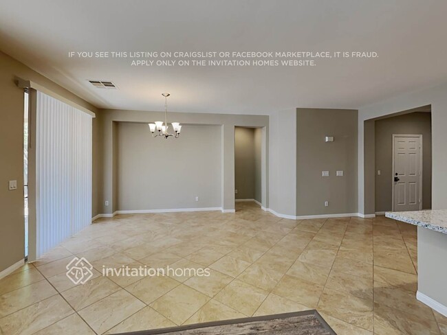 Foto del edificio - 9225 Longhorn Falls Ct