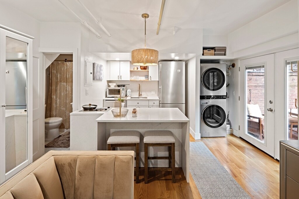Foto principal - 364 Marlborough St