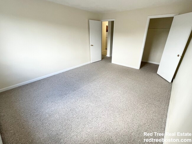 Photo - 245 Main St Apartment