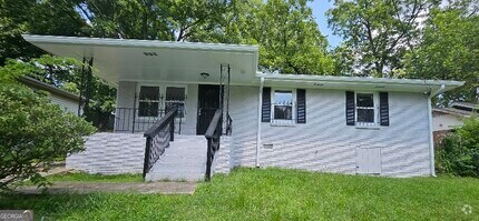 Building Photo - 2934 Harris St