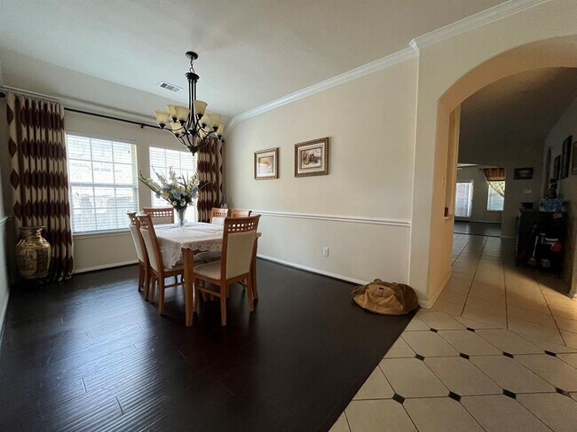 Foto del edificio - 15918 Keystone Ridge Ln
