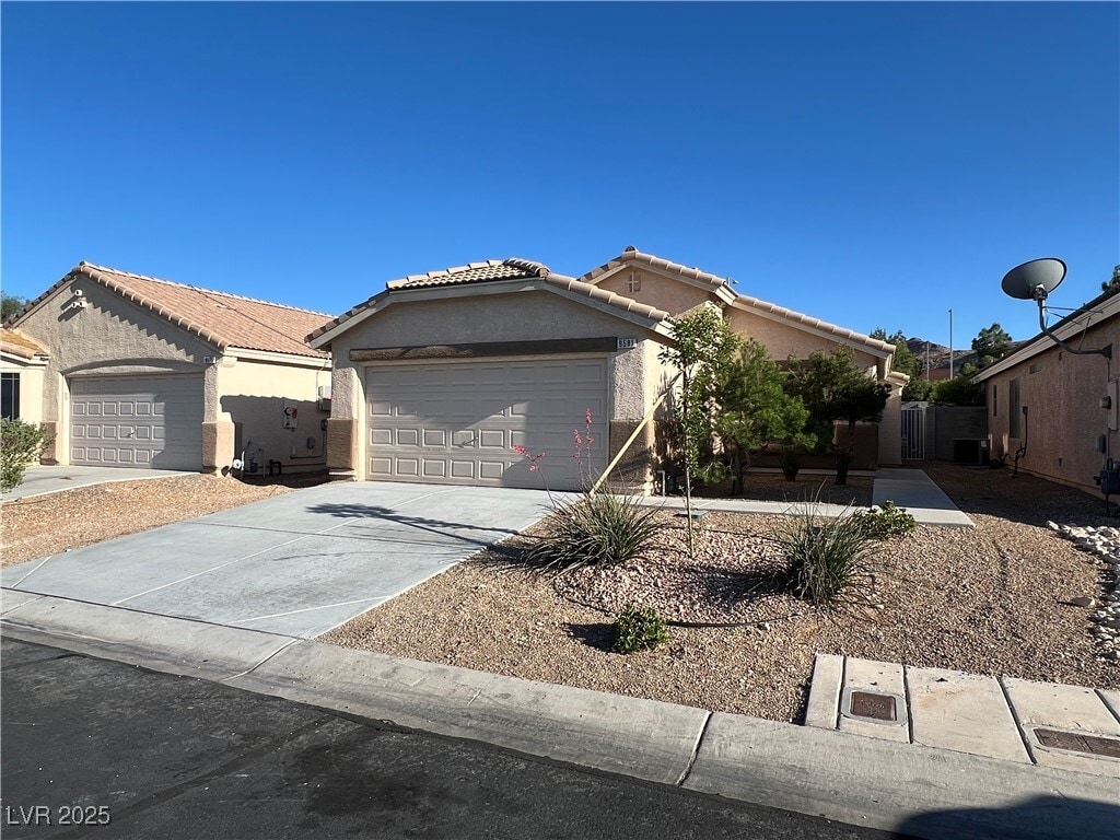 Primary Photo - 9581 Bighorn Ranch Ave