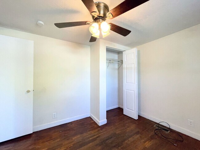 Foto del edificio - Clean 2 Bedroom 1 Bath House