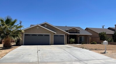 Building Photo - 9440 Evelyn Ave