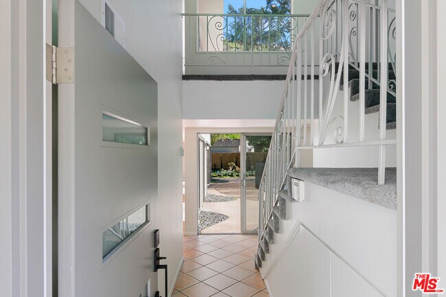 Foto del edificio - 1054 Enchanted Way