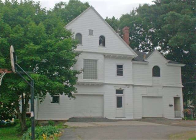 Building Photo - 106 S William St