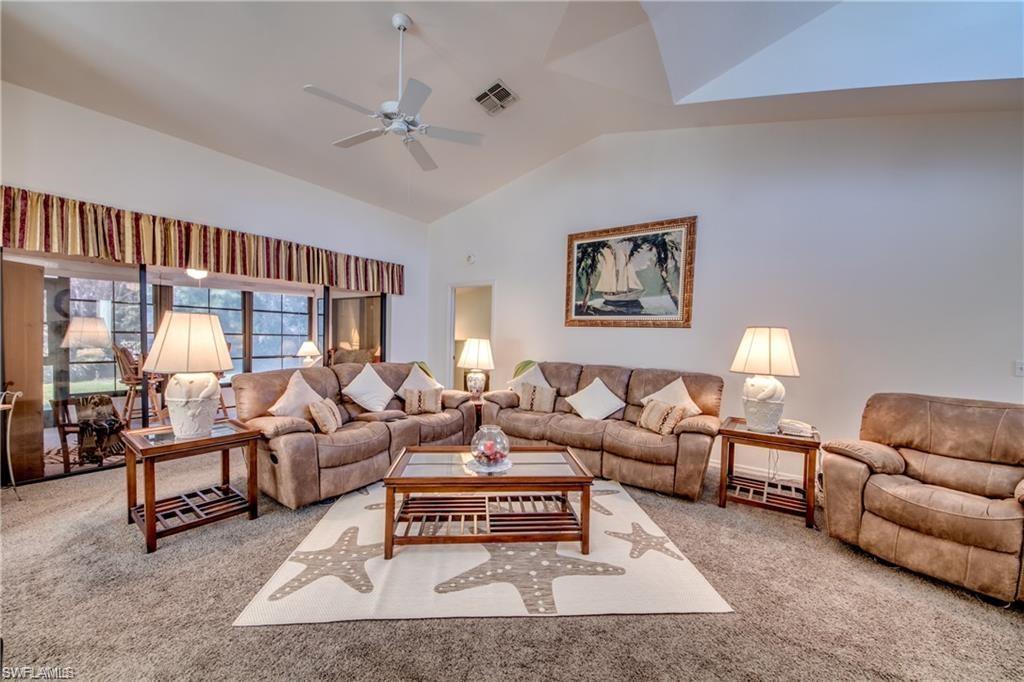 Building Photo - 3964 Sabal Springs Blvd