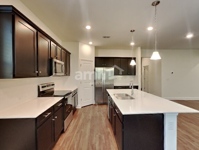 Building Photo - 6331 Emerald Hls Wy