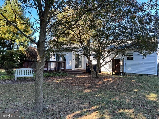 Building Photo - 4 Margate Ct