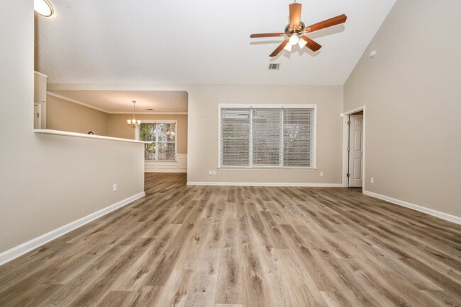 Building Photo - 3118 Baywood Ct