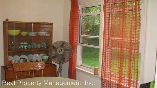 Foto del edificio - 3 br, 1 bath House - 812 St. James Circle