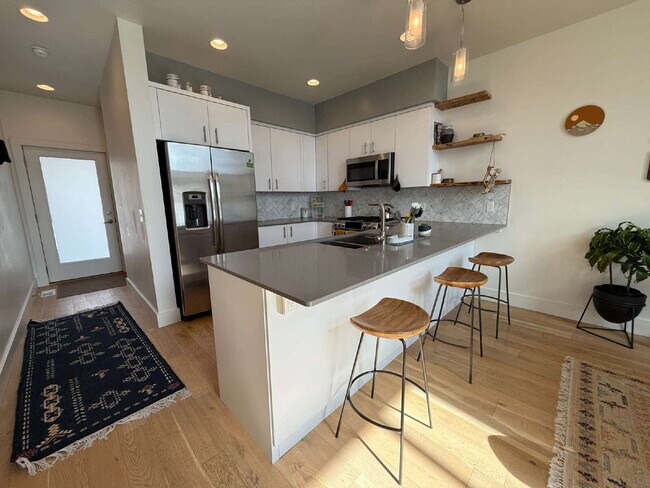 Foto del edificio - Modern Luxury Condo for Rent in Bozeman, MT