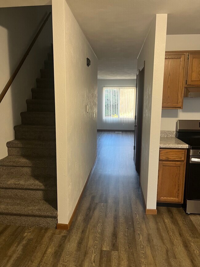 Foto del edificio - 1208 Miller St