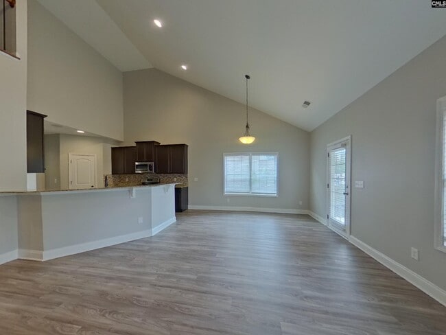 Building Photo - 755 Stoneroot Dr