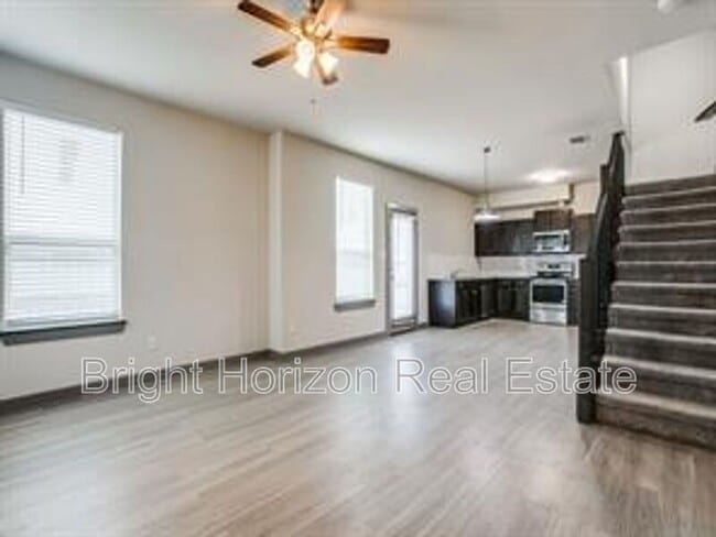 Photo - 10612 Tube Dr Apartment