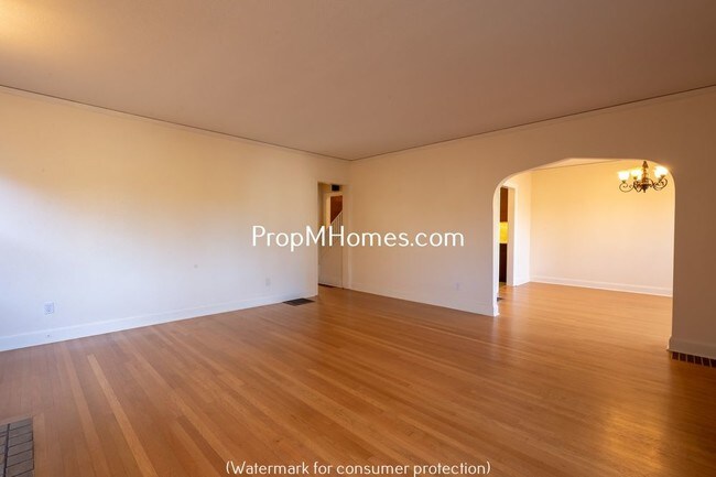 Foto del edificio - 3936 SE Pine St