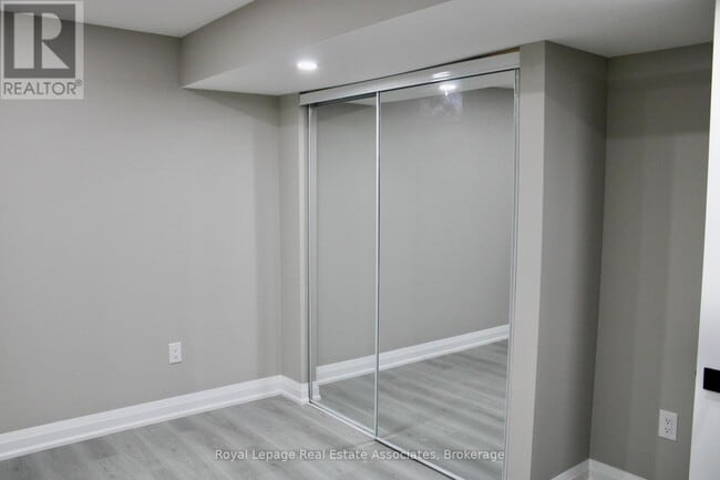 Photo du bâtiment - 711 Hammond St