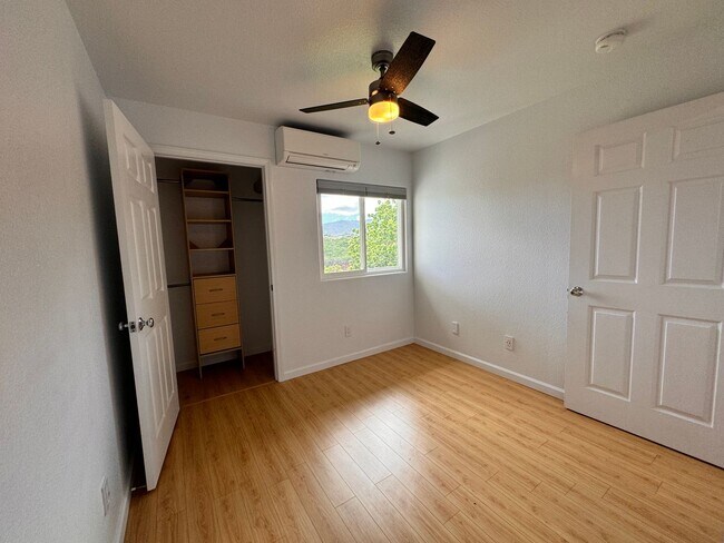 Foto del edificio - Charming 2-Bedroom/2-Bath - Renovated