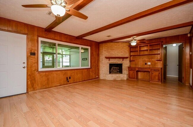 Foto del edificio - 28911 Enchanted Dr