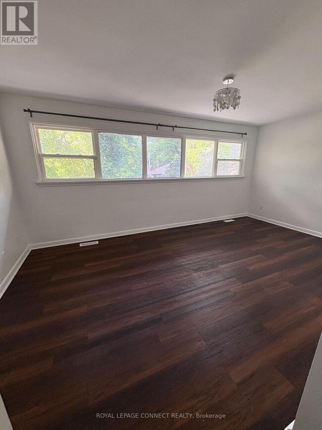 Building Photo - 4130 Lawrence Ave E