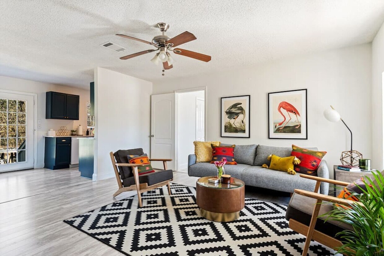 Foto principal - 5706 Tura Ln