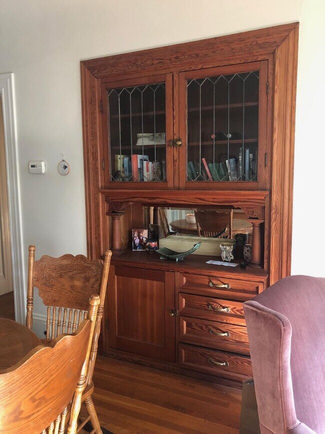 Foto del edificio - Bedroom available for rent in beautiful cl...